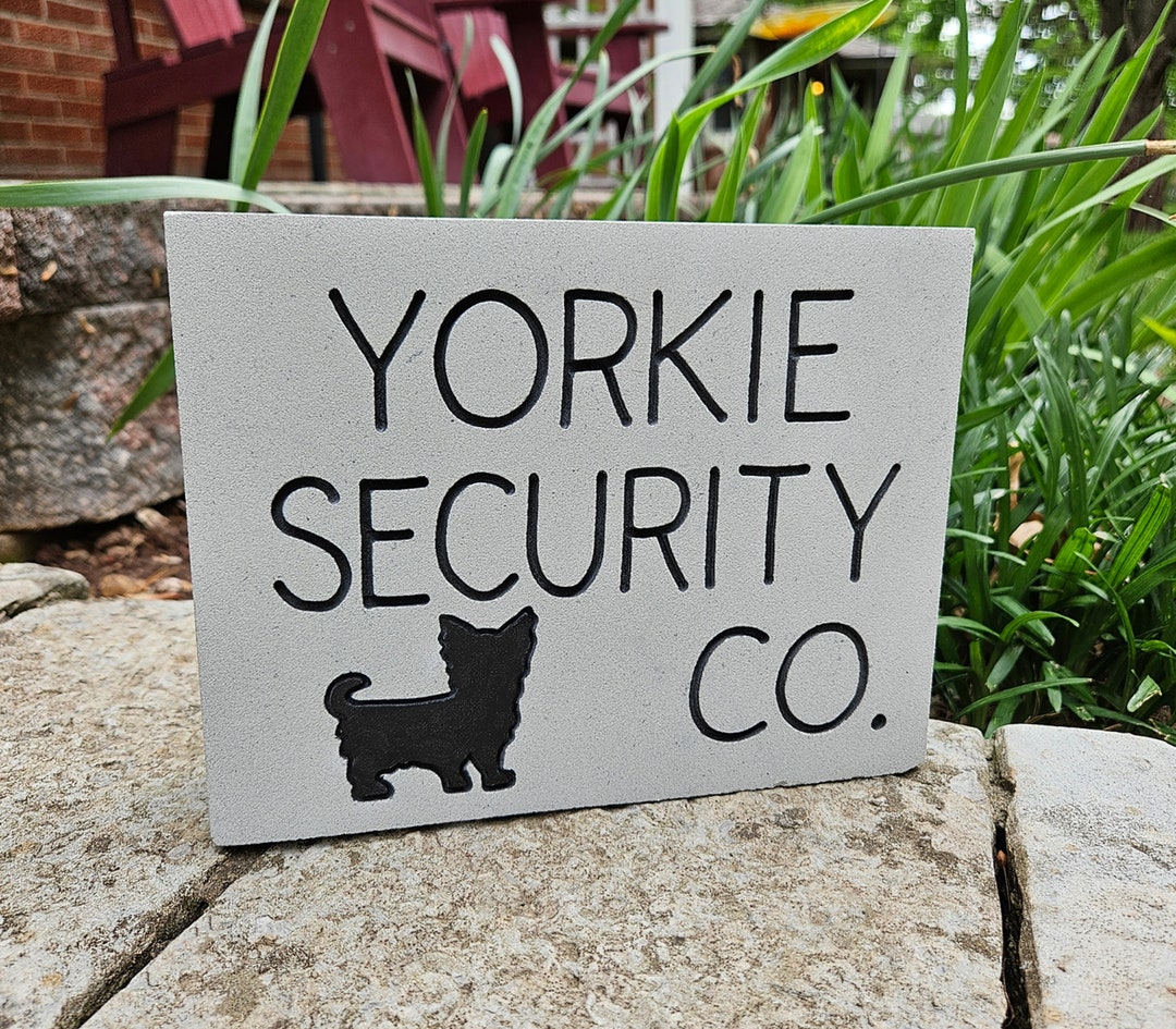 Gartenflagge 'Protected By Yorkie Security System' – 30,5x45,7 Cm, Aus Polyester