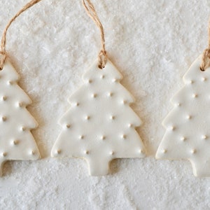 Ceramic Christmas Tree Ceramic Christmas Ornaments Creamy White Christmas Ornaments Creamy White Christmas Tree Decorations 1022 image 3