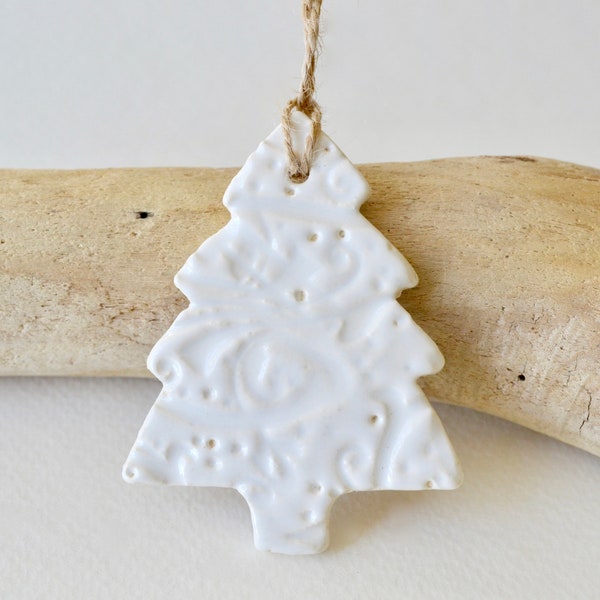 Ceramic Christmas Ornaments ~ White Christmas Ornaments ~ White Christmas Tree~White Christmas Tree Decorations~White Ceramic Ornaments~1032