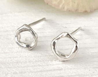 Twig Circle Stud Earrings in Sterling Silver - small - Mothers Day Gift -Ready to Ship - gift under 20
