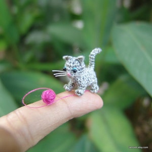 tiny crochet grey kitten cat, dollhouse decor, tiny amirugumi cat, adorable tiny things, dollhouse miniatures artisan, doll house decoration