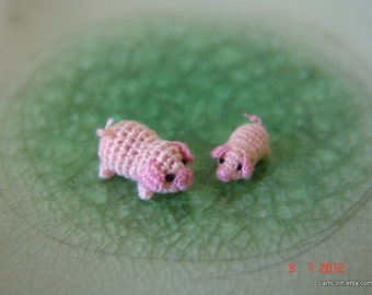 1/3 inch miniature pink pig and 1/4 inch pink piglet, tiny amigurumi crochet animals, adorable tiny things, dollhouse miniatures artisan