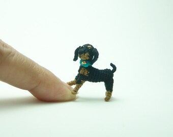 miniature animal 1inch - dollhouse crochet beagle/dachshund dog - tiny amigurumi animals