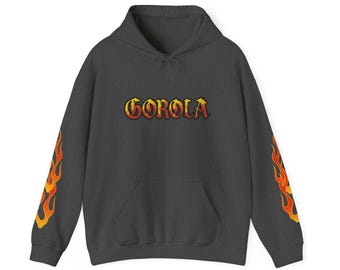 Sudadera con capucha Gorola Flame Logo con estampado de llamas en la manga.