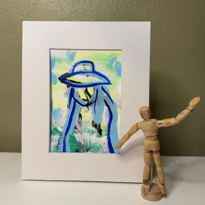 Soft-Spoken Witness – Abstract Woman in Hat | Original Acrylic Painting (Matted, 5x7)