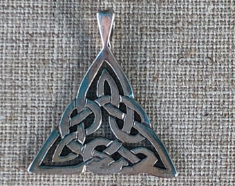 Vintage 80's Silver Celtic Knot Style Pendant - Silver Pendant - Necklace Pendant - Celtic Pendant - Reversible Pendant - Unisex