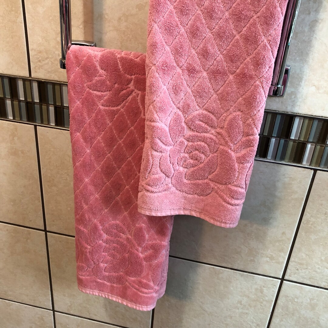 Vintage 70's Dusty Rose Bath Towels Pair 70's Cannon Towels 70's