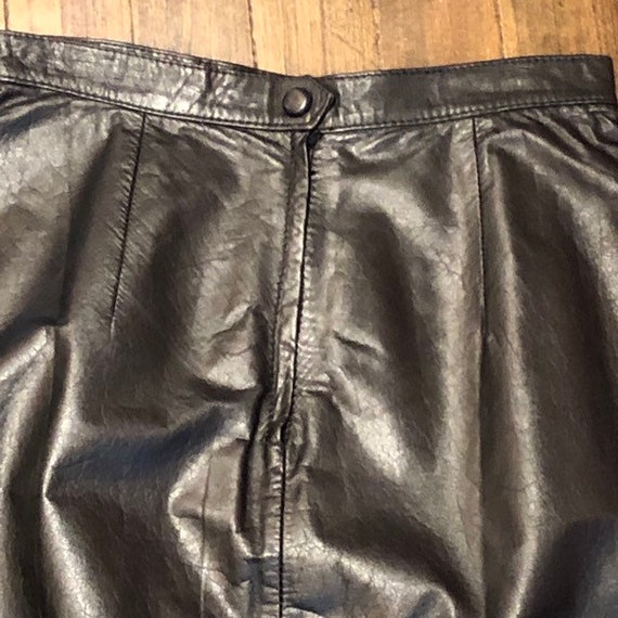 Vintage 80's Black Leather Skirt - Waist 26 - Pet… - image 4