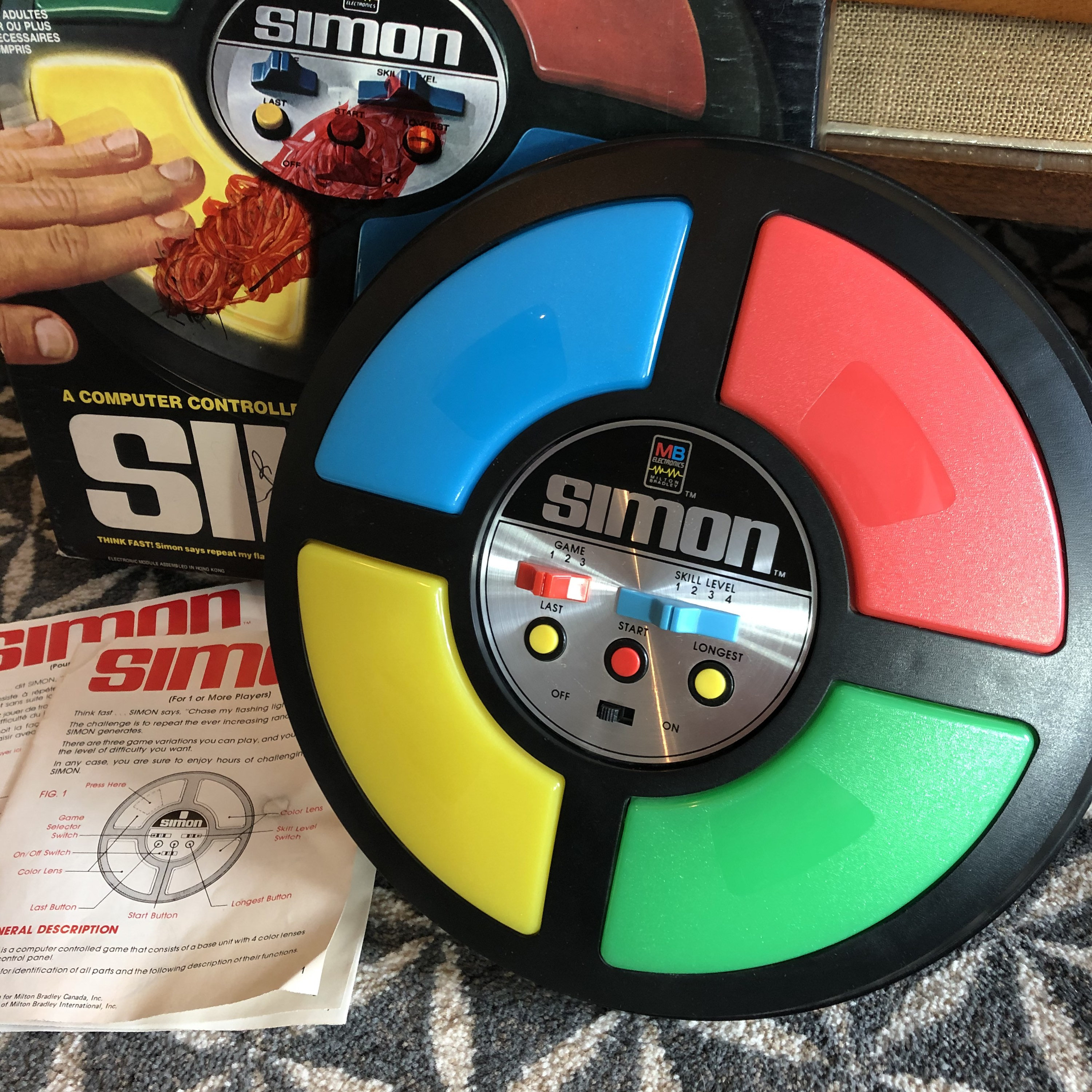 Electronic games like simon says outlet