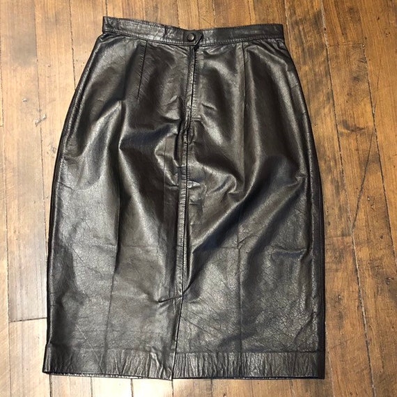 Vintage 80's Black Leather Skirt - Waist 26 - Pet… - image 9