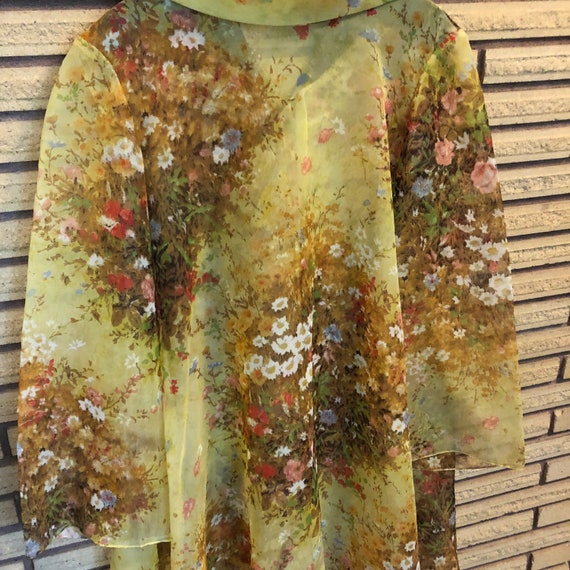 Vintage 60's Poly Crepe Floral Tunic - Bust 38 - … - image 5