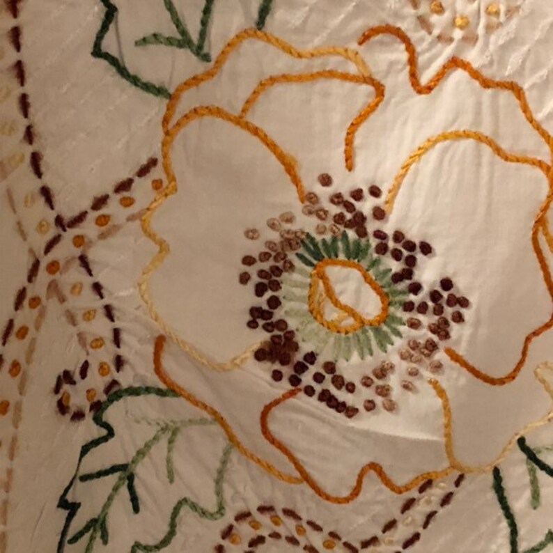 Vintage 60's Boho Floral Embroidered Tablecloth With Lace Etsy