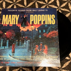 Vintage 60's "Favorite Songs From Walt Disney's Mary Poppins" Musical Vinyl Record Album - Walt Disney - Musical - Movie Musical Soundtrack