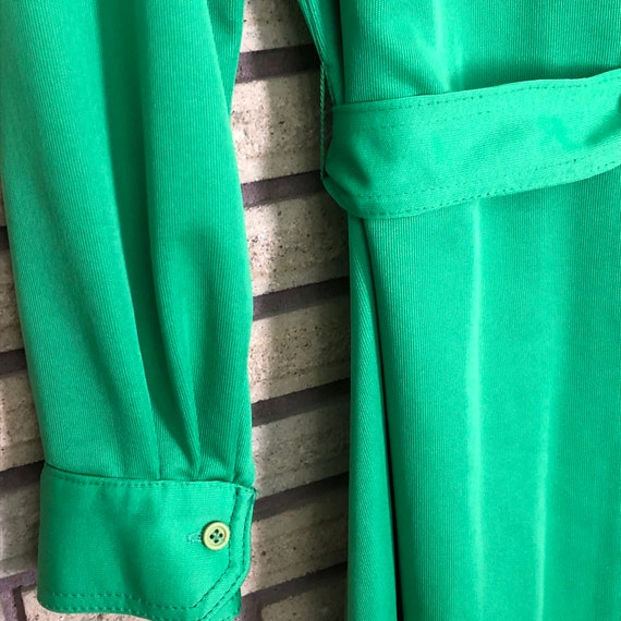 Vintage 60's Kelly Green Shirtwaist Dress - Bust … - image 5