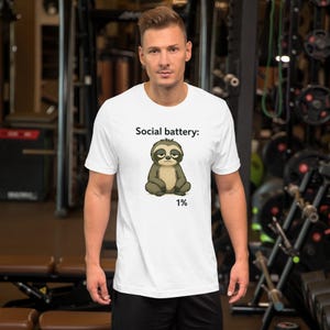 Funny Sloth T-Shirt: Introvert Humor Graphic Tee - Social Battery 1%