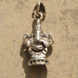 Sterling silver ganesha pendant