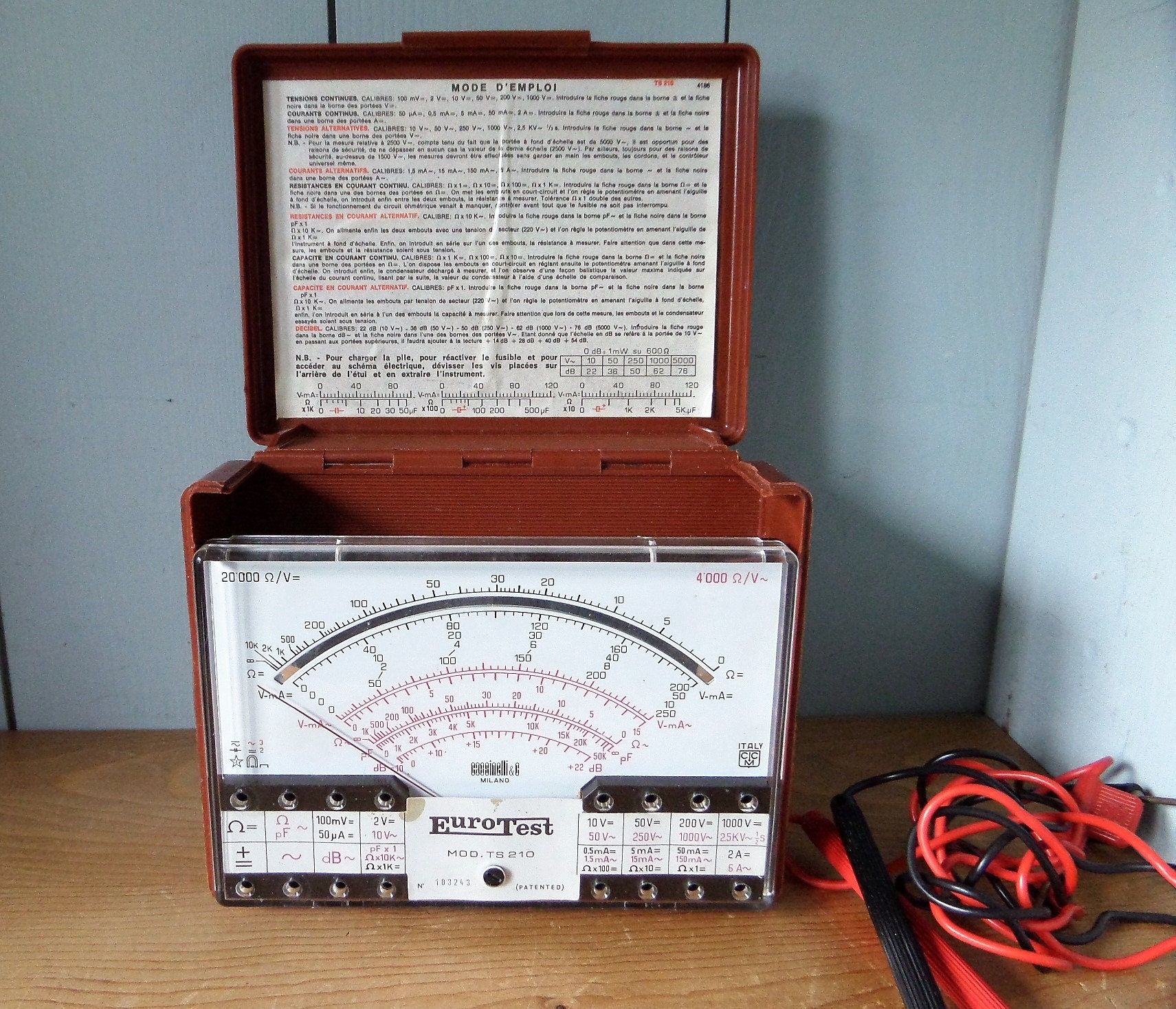 Fluke Analog Multimeter