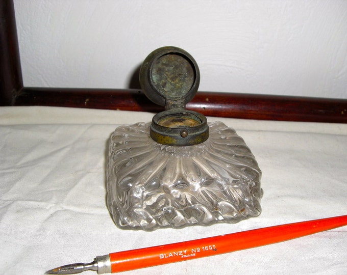 Antique Victorian Inkwell - Etsy