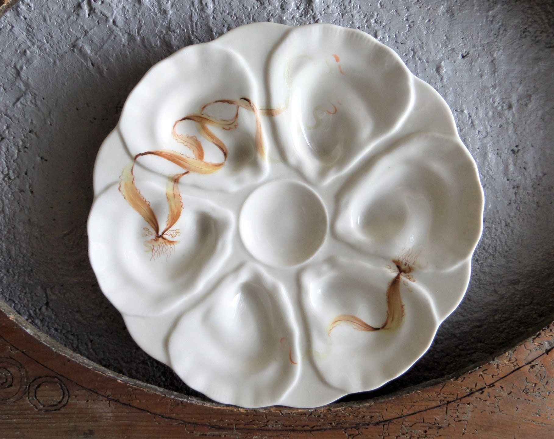 Art Nouveau Français Assiette en Porcelaine d'huîtres Peinte à La Main Le Chambrelain C.1920S Qualit