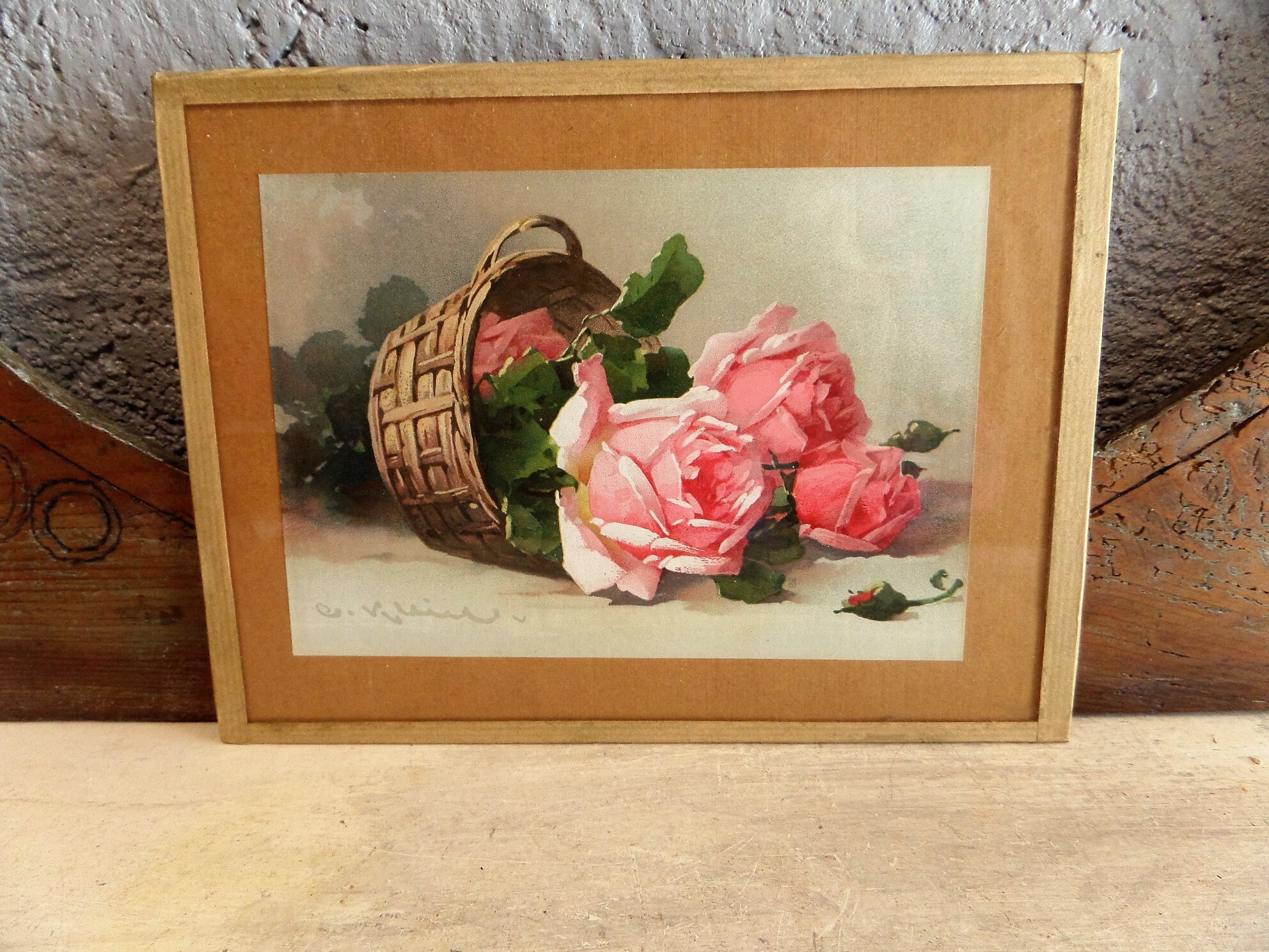 Cadre Décoratif Vintage d'image avec Le Miroir Comportant Des Fleurs.