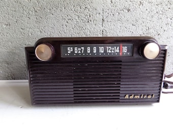 vintage Admiral Tube Radio Bakelite avec sac original des années 1950