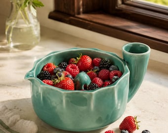 Celadon Green Ceramic Berry Rinser Bowl, Scalloped Fruit Colander with Side Water Inlet