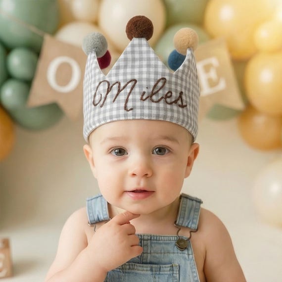 Personalized Grey Gingham Birthday Crown, Hand Embroidered Name, Baby Toddler Party Hat 0-3, Adjustable Tie, First Birthday Photo Prop