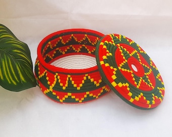 Handwoven Lid Basket, Eco-Friendly Woven Basket with Lid, Boho decor, Organizer Basket,  Fruit Storage, Tortilla Holder, tortilla warmer