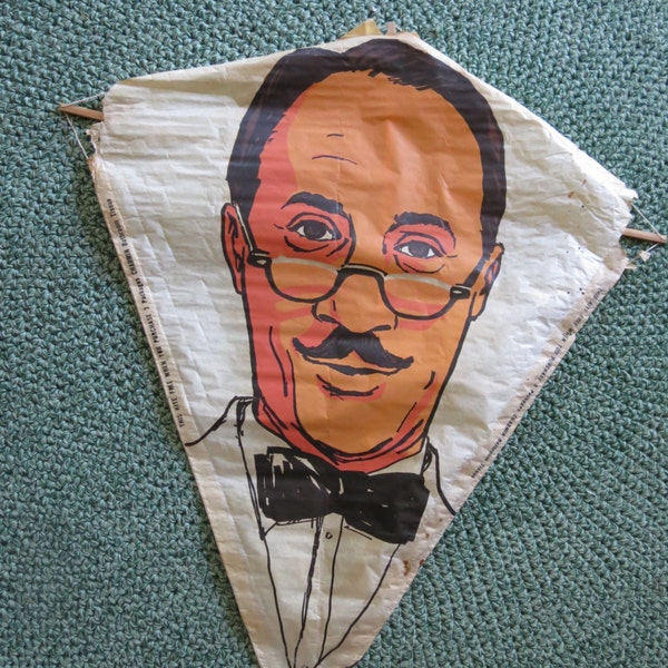 Vintage Hi Flyer Advertising Paper Kite.