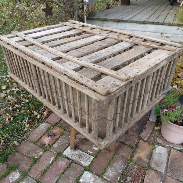 Vintage Wooden Chicken Coop Crate. Reserved for sandford3040.