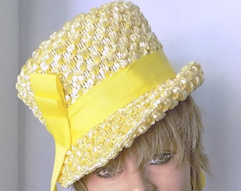 1960's Yellow raffia straw hat / Easter / Church / summer hat / cloche style / union label / made in the USA / Mrs Maisel