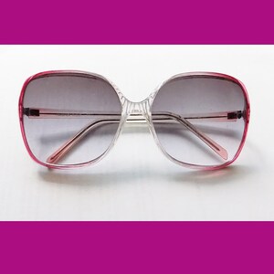 1980s graduated sunglasses, Made in Taiwan , slight wear/ No chews / metal hinges / R.O.C.