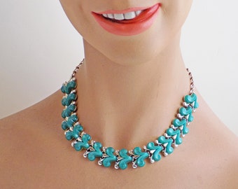 1950s Turquoise and silver costume necklace / Rockabilly / Pin up / formal / wedding / plastic / pot metal / chain
