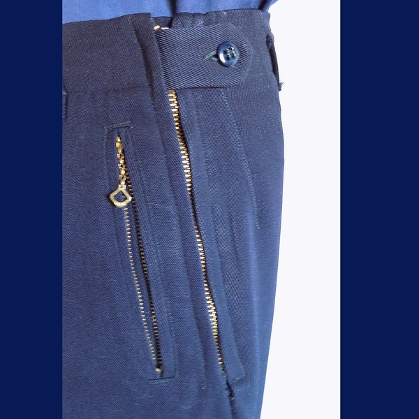 RARE 1930s-50s SUN VALLEY gabardine womans ski pants / stirrup pants / S / Evirdri water repellant / dark navy Blue / side metal zip