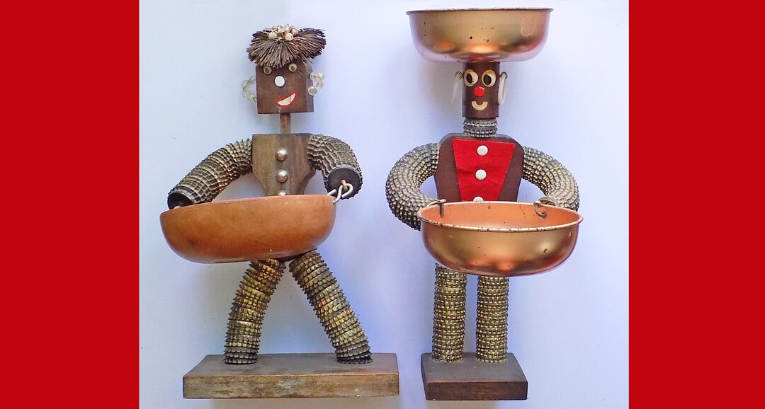 1940s50s Bottle Cap Folk Art People / Catch All / Woman and Man / 13