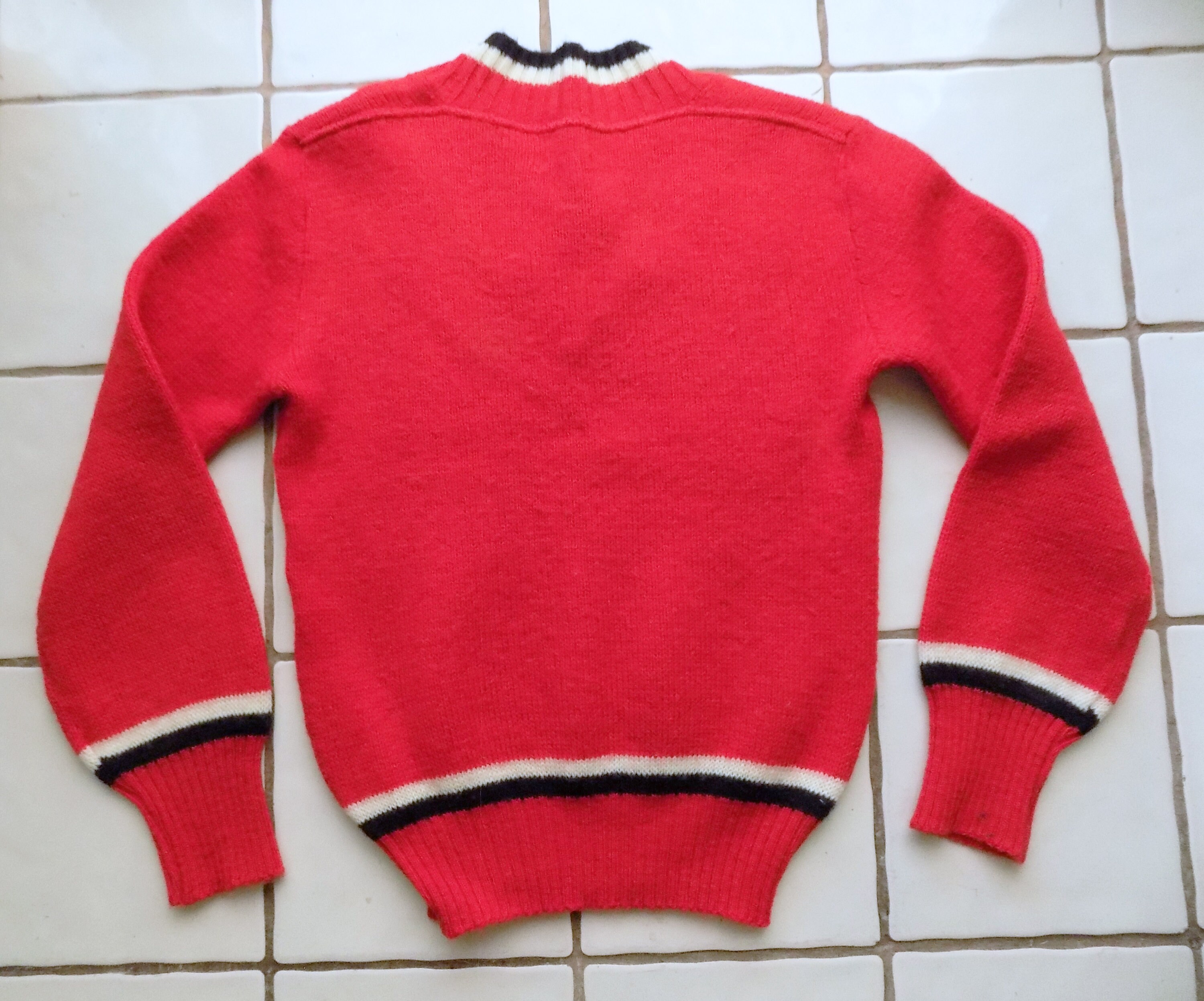 1950s Mcgregor Red Wool Winter Sweater / Pullover / Unisex / 36