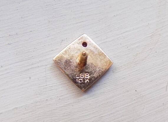 Service Pin Ruby Art & Collectibles Collectibles UOP Service Pin 20 Years Ruby and Gold ...
