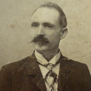 RARE 1800's Mustached gent on Russian Carte de Visite, ephemera, photography, demure