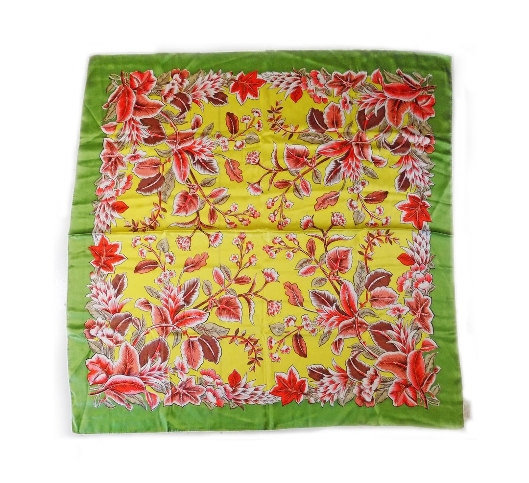 00’s Archive PPFM Scalf Stole 1945-1952 Large Silk Floral Scarf From Occupied Japan. 31