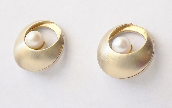 1960s Atomic textured cuff links set with costume… - image 2