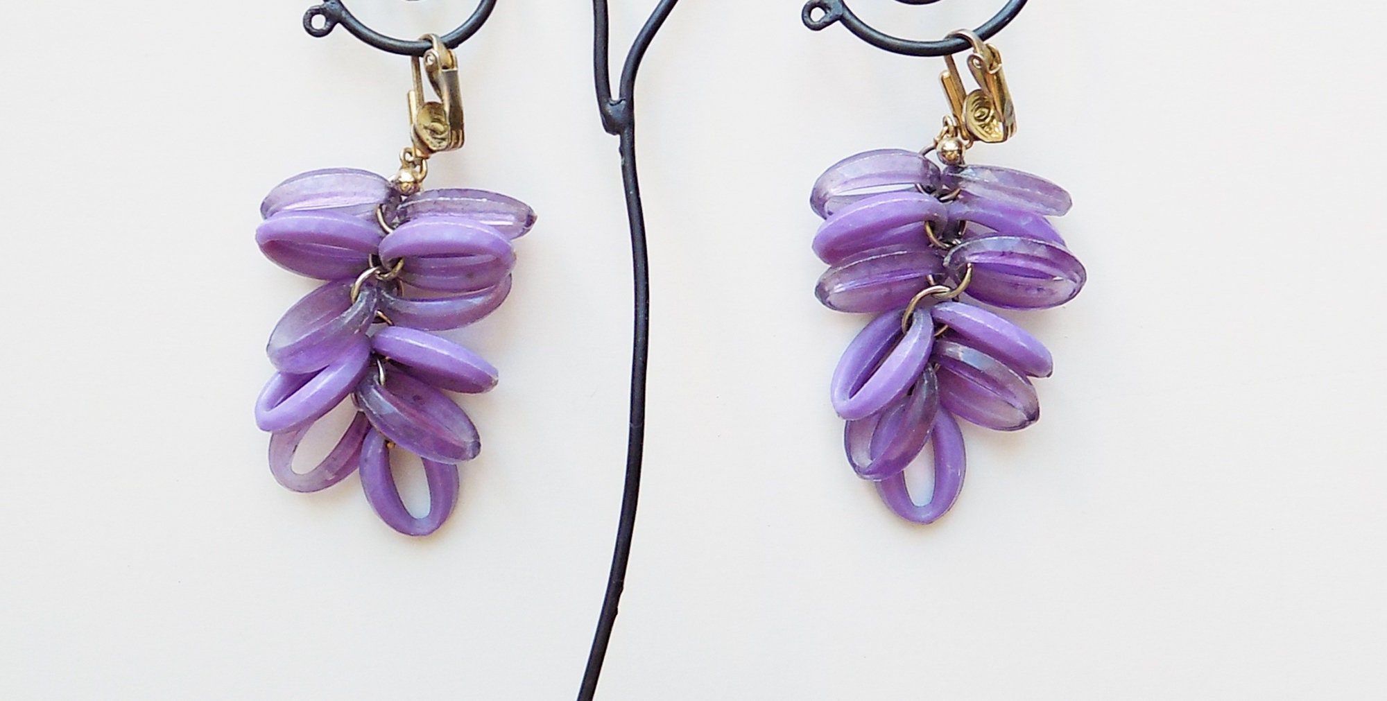 Boucle D'oreille Vintage En Plastique Violet - Ancien Stock, Neuf Sans Emballage, Fermoir Clips