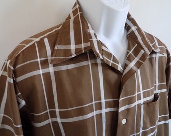 RARE 1970s Short sleeved shirt from Roger Lewis, Kenmore, NY, could be a poly/dacron mix, brown and white plaid, good condition, large.