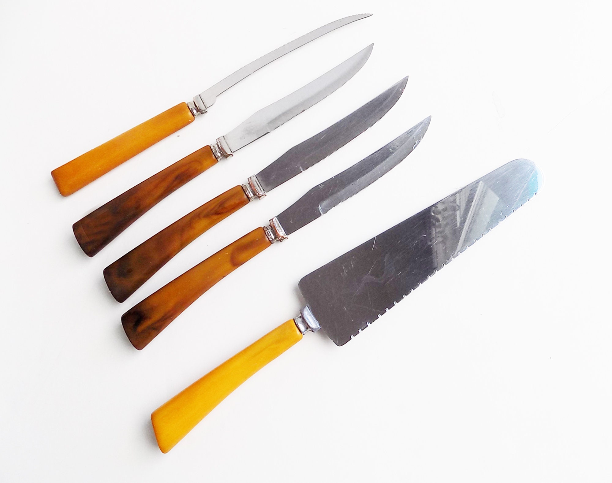 Set De Couteaux Et Pelle à Tarte Inox – Manche Bakélite/corne, Art Déco Argenté