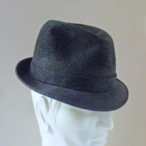 REDUCED 1960s Black Mobster Italian Kashmir Fedora Pork Pie Hat - 7 1/4 / high end / thin brim / European style