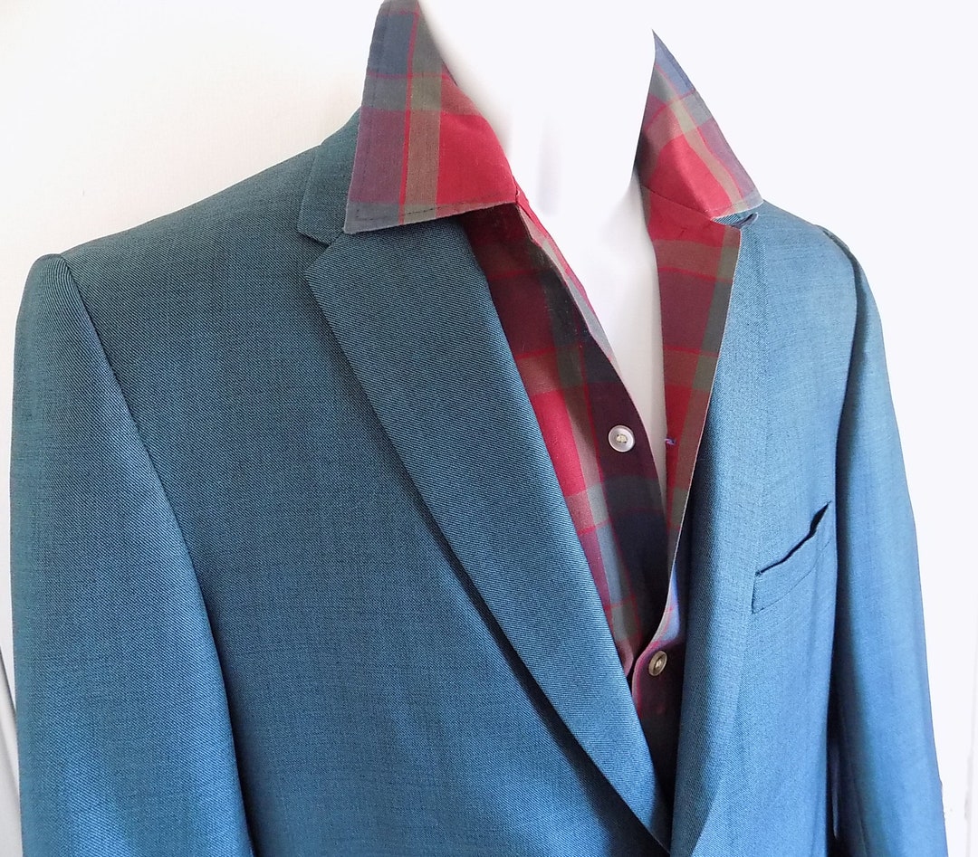 When Were Thin Lapels Stylish? A Timeless Fashion Evolution