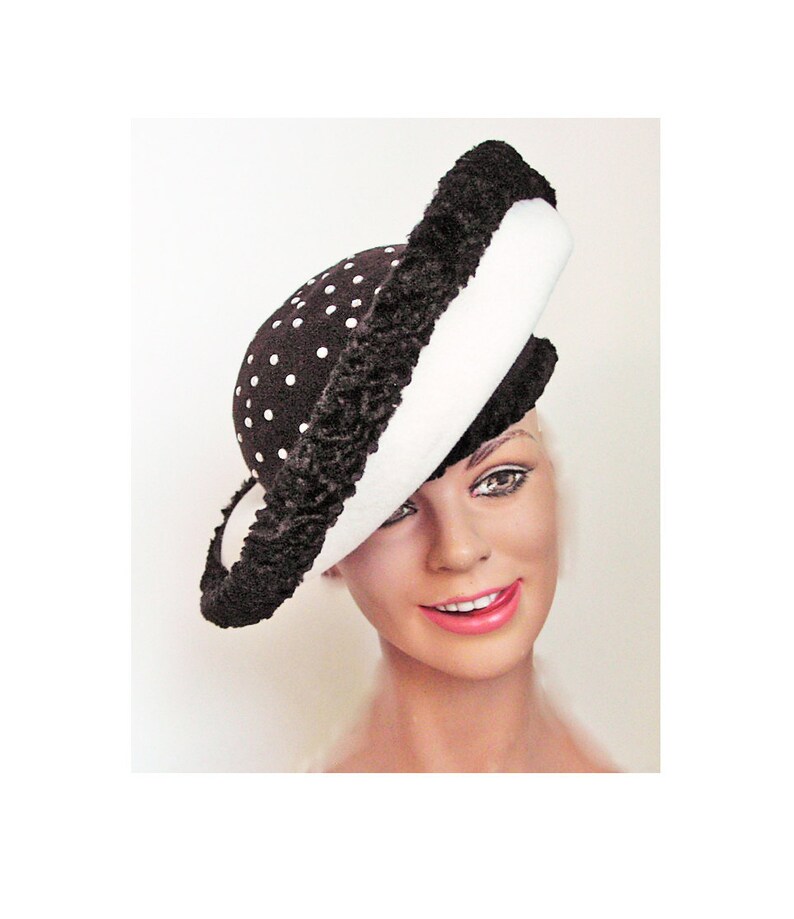 1950's Winter Atomic Canopy / Platter Black and White Wool Hat image 2