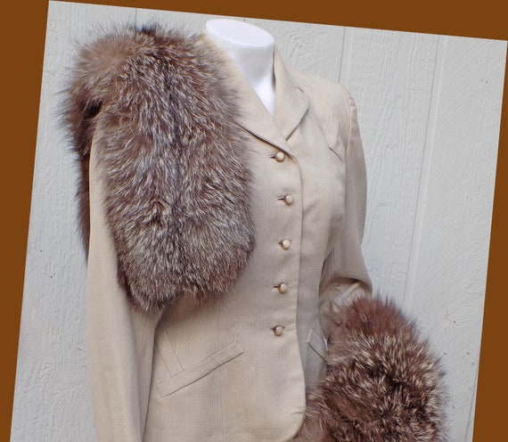 Large 1940s Brown Fox Muff and matching Collar -P… - image 10