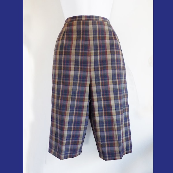 1950s-60s pedal Pushers / Clam diggers / Capri pants / Rockabilly / RnR / pin up / Atomic / maroon / navy / plaid / cotton