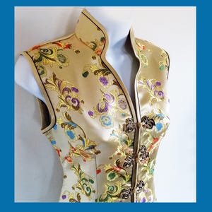 Vintage gold colored Cheongsam Chinese dress with unusual center front closure by LAOGUDAI, small