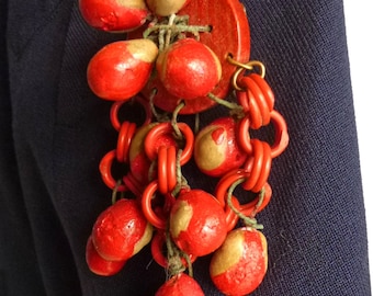 Reduced 1930&#39;s Large hand-made Primitive Pin with lucite or Celluloid links on wood, with wired seed pods / jewelry / accessory / Red /